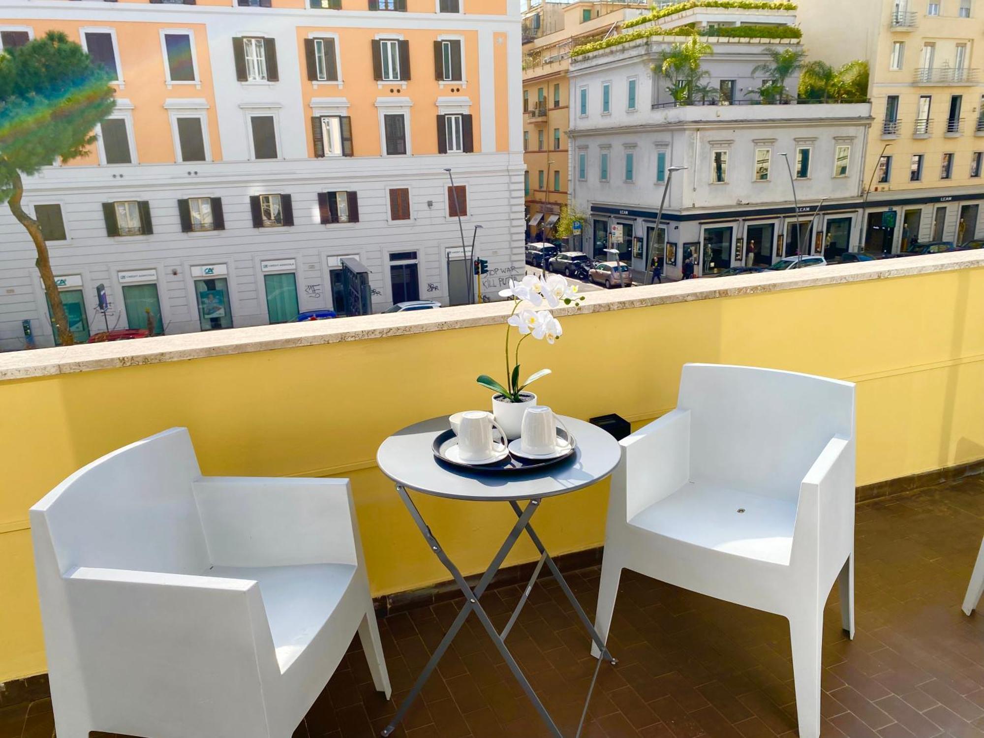 La Maison, Vicino Al Colosseo! โรม ภายนอก รูปภาพ